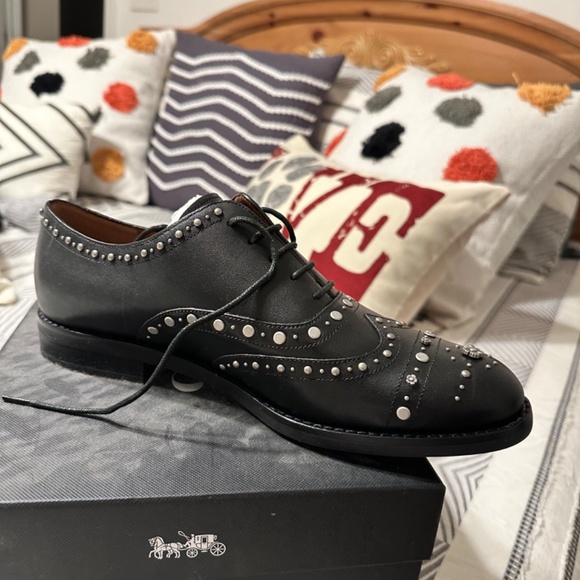 Coach Tegan Oxford With Studs - Picture 3 of 7
